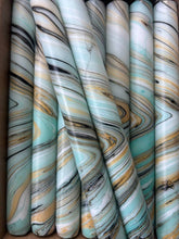 Load image into Gallery viewer, Marbled Candles Individual