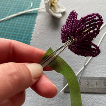 Load image into Gallery viewer, Hellebore Flower Bead Craft Kit -A creative gift idea.