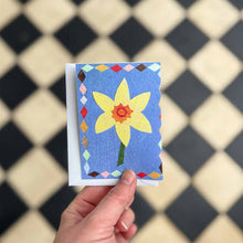 Load image into Gallery viewer, Patchwork Daffodil Concertina Card | Mother’s Day Card