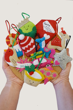 Load image into Gallery viewer, 12 DIYS of Craftmas Felt Sewing Set