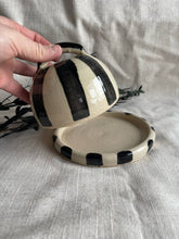 Load image into Gallery viewer, Stripe Butter Dish