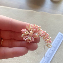 Load image into Gallery viewer, Peony Beaded Flower Craft Kit