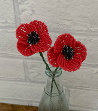 Load image into Gallery viewer, Beaded Flower Craft Kit - Poppy. A creative gift idea.
