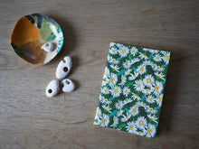 Load image into Gallery viewer, Daisy A6 Notebook
