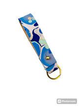 Load image into Gallery viewer, DIY Kit - Marble Your Own Keyring
