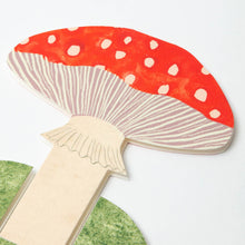 Load image into Gallery viewer, Toadstool Stand-Up Card
